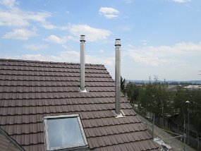 Kamin_ueber_Dach (65)