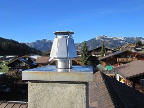 Kamin_ueber_Dach (46)